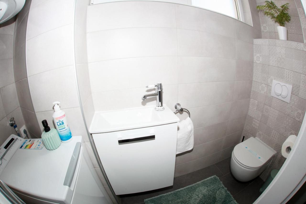 Apartman Lucija Karlovac Buitenkant foto