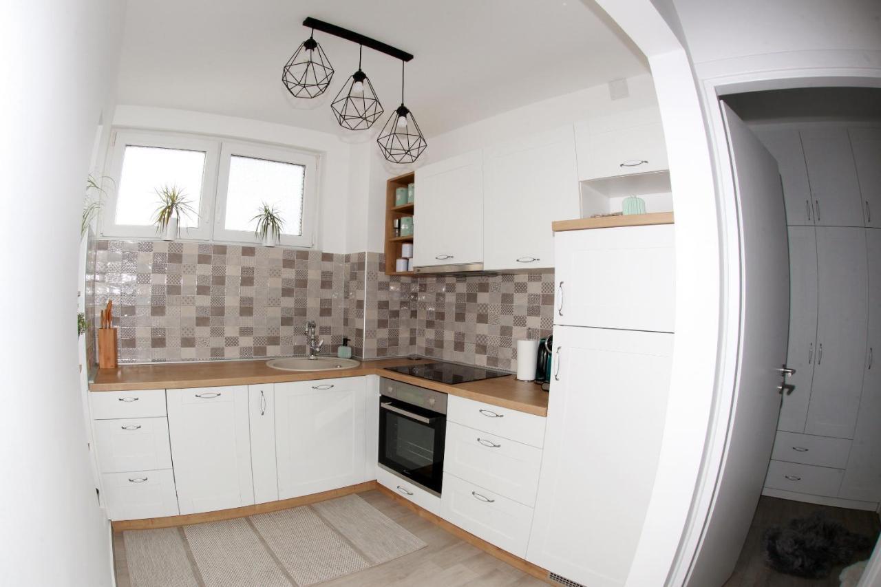 Apartman Lucija Karlovac Buitenkant foto