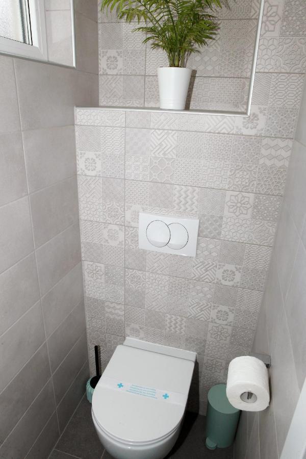 Apartman Lucija Karlovac Buitenkant foto
